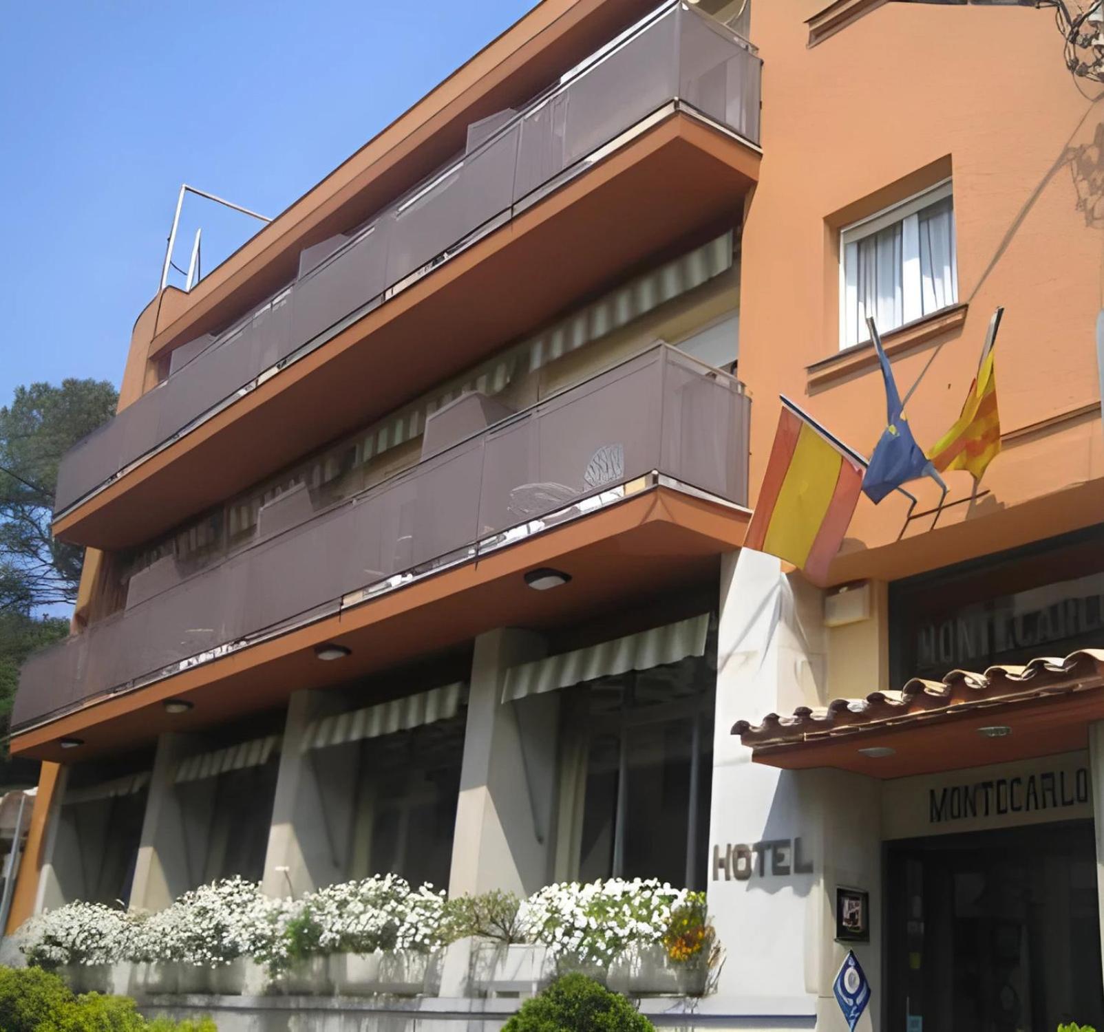 蒙特卡洛酒店 帕拉弗鲁赫尔 外观 照片
